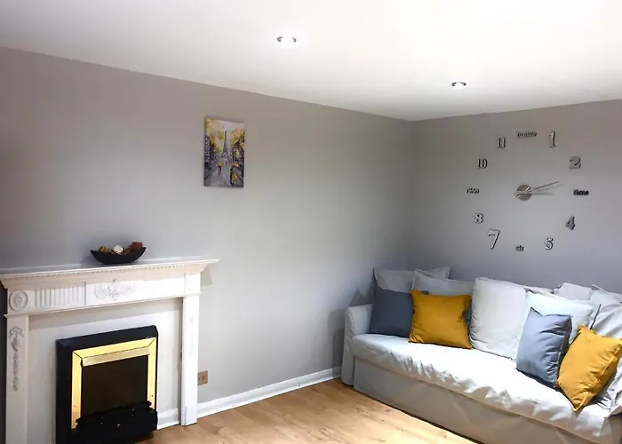 Luks Apartments